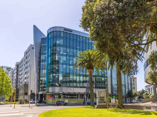 Premium green-rated office