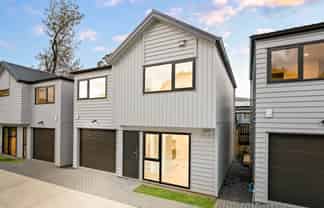 58D Fitzherbert Avenue, West Harbour
