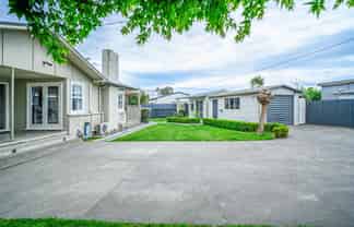 937 Nelson Street North, Mahora