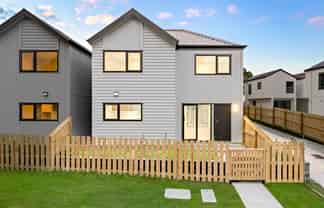 60D Fitzherbert Avenue, West Harbour