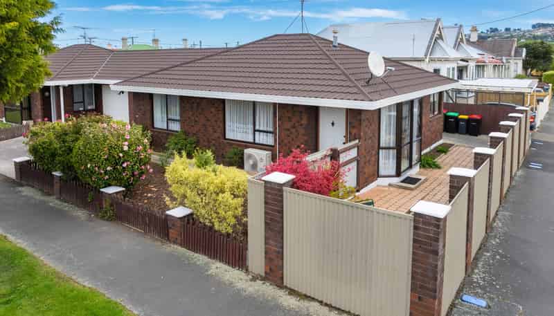 13A Young Street, Saint Kilda