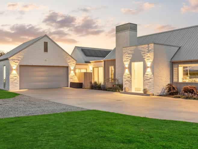 5 Kotare Grove, Cambridge