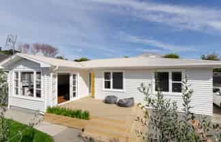8 Whanganui Street, Miramar