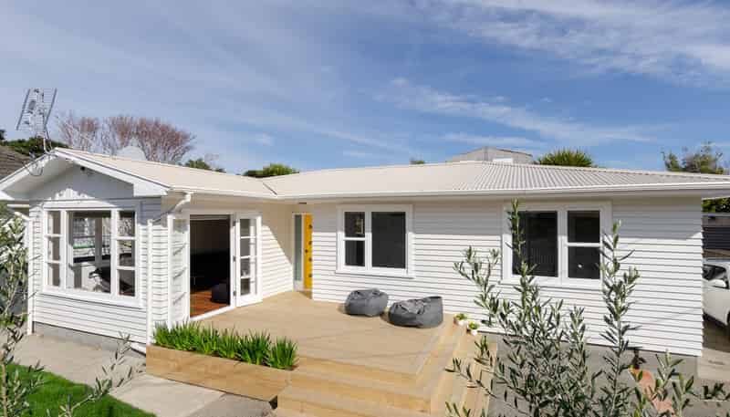 8 Whanganui Street, Miramar