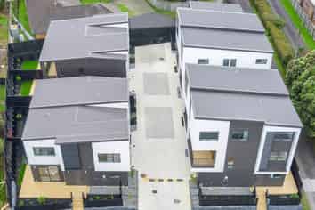 24A Great South Road, Manurewa