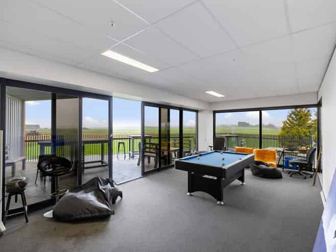 Premium Industrial Facility For Lease 
