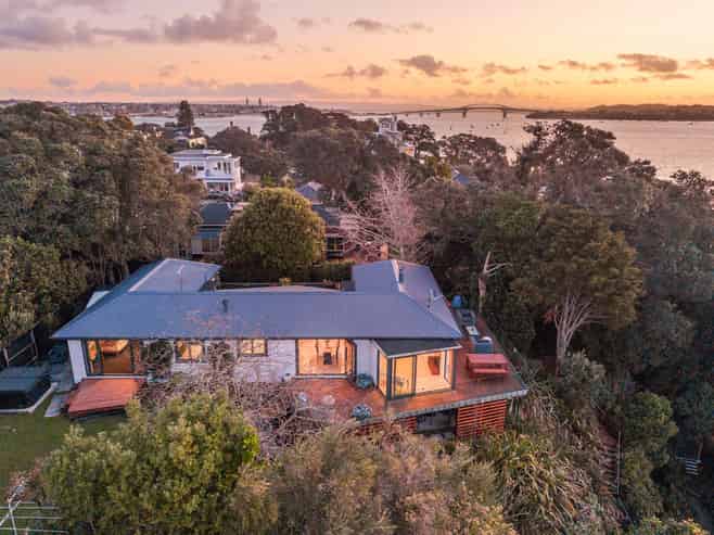 54 Stanley Point Road, Devonport