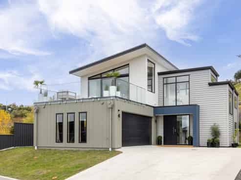 87 Oak Road, Poraiti