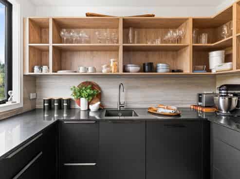 87 Oak Road, Poraiti