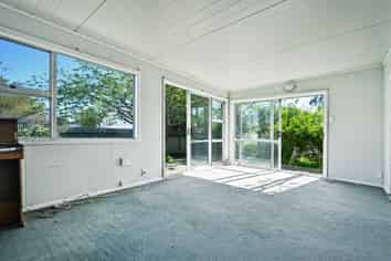 1008 Francis Hicks Avenue, Raureka