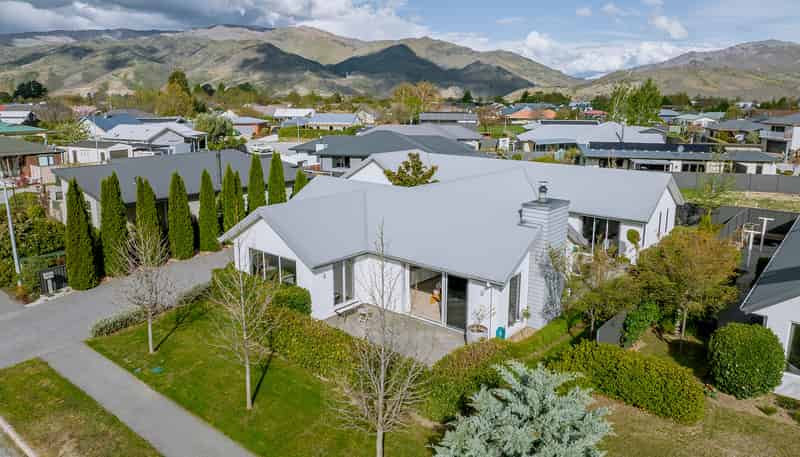 42 Wishart Crescent, Cromwell
