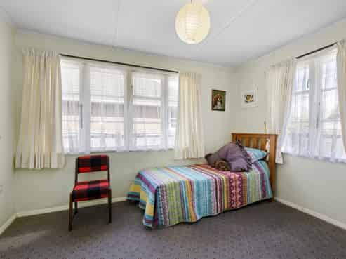 1/289 Naenae Road, Naenae