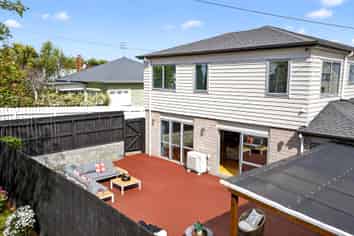 17a Wallath Road, Onehunga