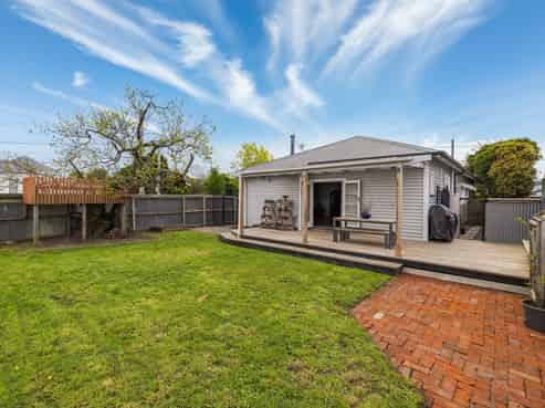 16 Redruth Avenue, Spreydon