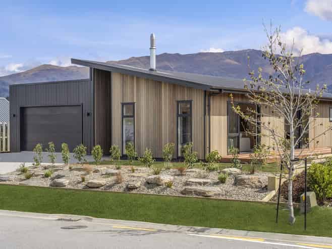 13 Armidale Crescent, Wanaka