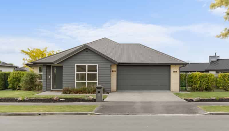 14 Graycliffe Street, Halswell