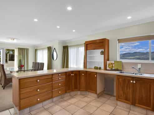 70 Queens Road, Stepneyville