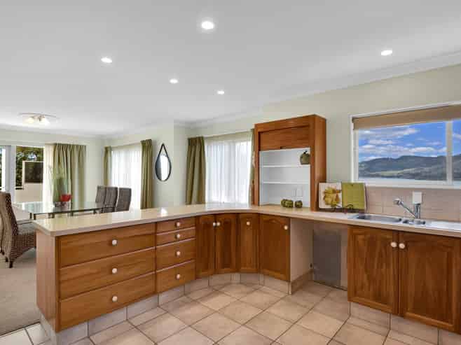 70 Queens Road, Stepneyville