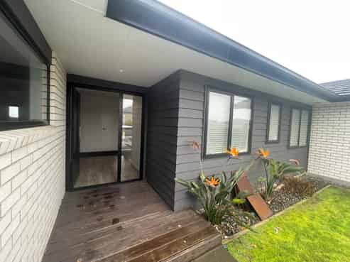 33 Papawhero Drive, Bell Block