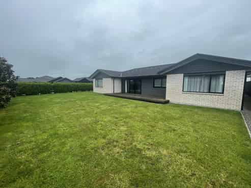 33 Papawhero Drive, Bell Block