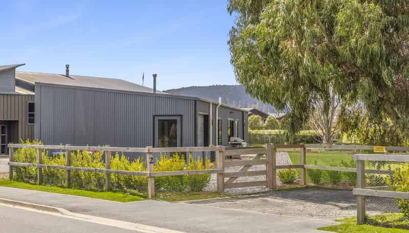 2 Cleland Close, Wanaka