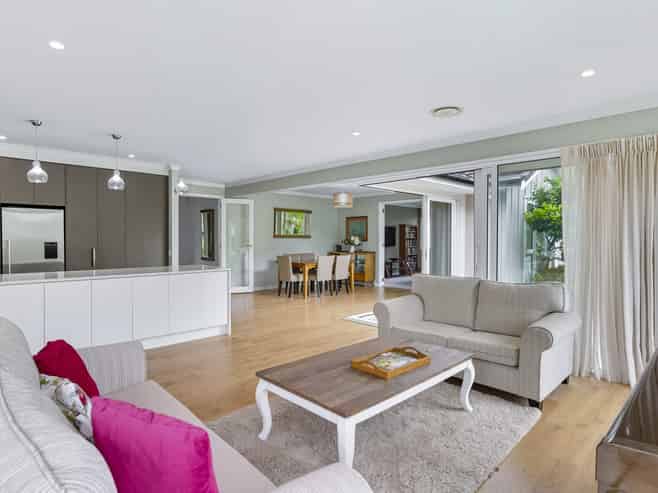 4 Bressay Way, Waikanae