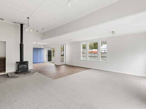 28 Bruce Street, Hunterville