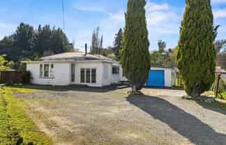 28 Bruce Street, Hunterville