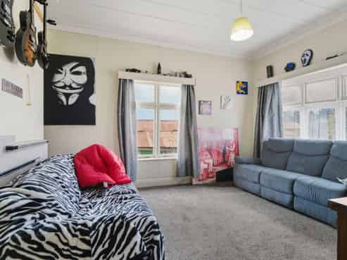 490 South Road, Calton Hill