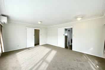 1/148 Great South Road, Manurewa