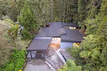 19 Tainui Road, Titirangi