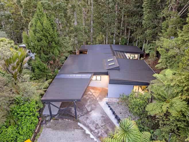 19 Tainui Road, Titirangi