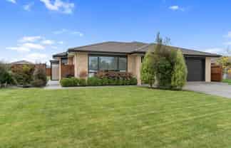 10 Austin Reid Avenue, Carterton