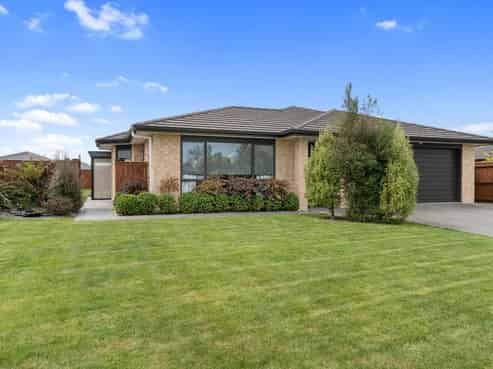 10 Austin Reid Avenue, Carterton