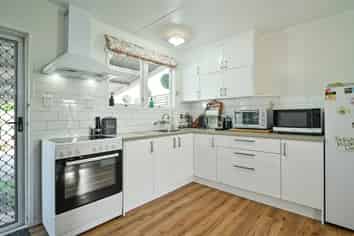 2/602A Avenue Road East, Parkvale