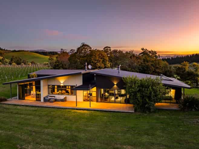 342 Delta Lake Heights, Renwick