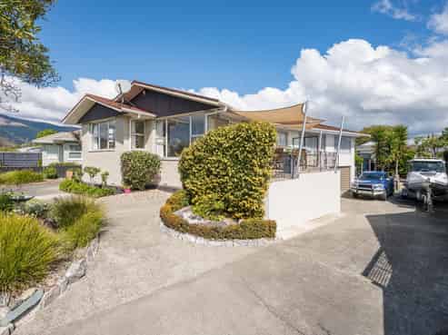 11 Norwich Street, Stoke