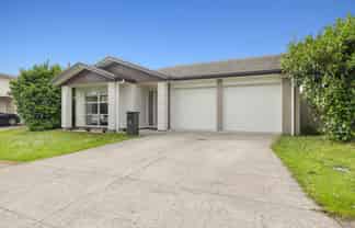 52 Popokatea Drive, Takanini