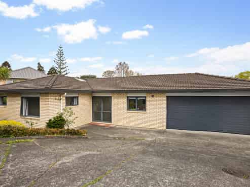 24A Fruitvale Road, New Lynn