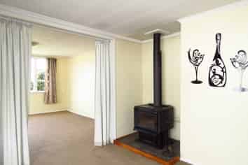 35 Queen Street, Westport