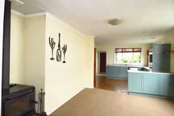 35 Queen Street, Westport