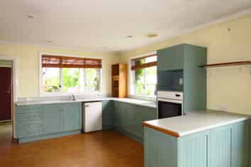 35 Queen Street, Westport