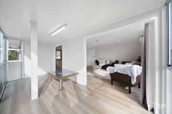 4 Pike Place, Mangere East