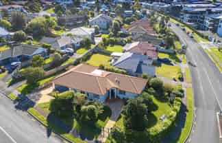 1 Bluebird Crescent, Unsworth Heights