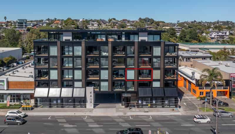 202/32 Anzac Road, Browns Bay