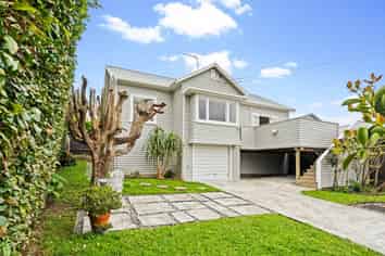 20 Riddell Road, Glendowie