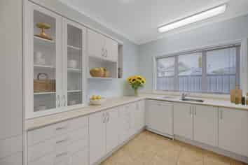 34 Lowry Place, Frimley