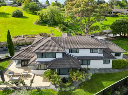 19 Santa Cruz Drive, Shamrock Park