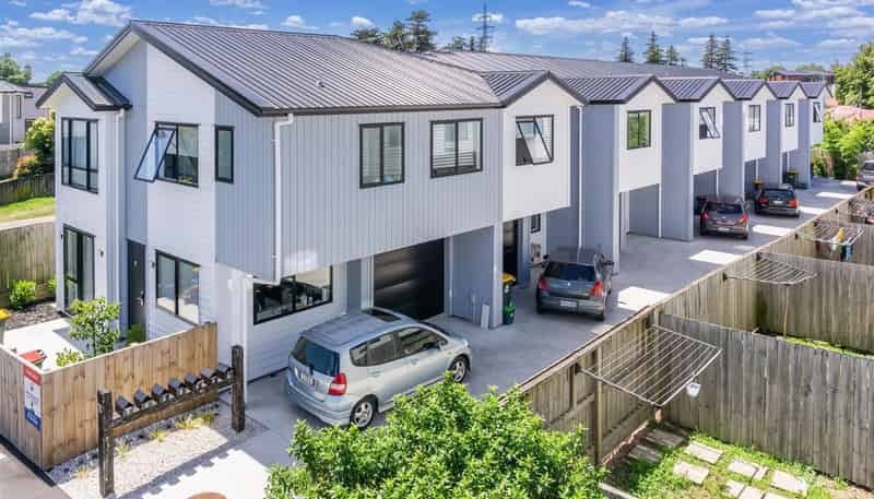  3/18 May Street, Hamilton East
