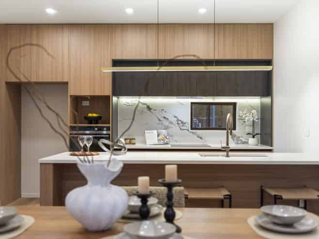 16-18 Handley Avenue, Narrow Neck